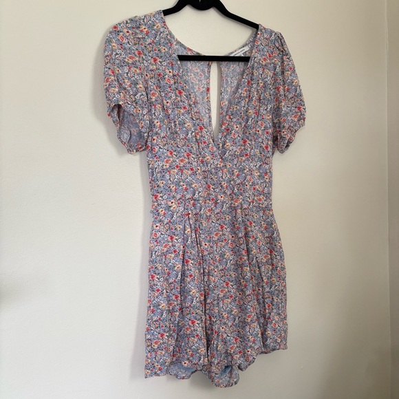 American Eagle Outfitters | Floral Romper | Size S - Picture 2 of 11